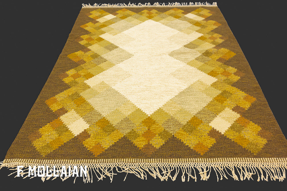 Semi Antique Swedish Kilim n°:61828652